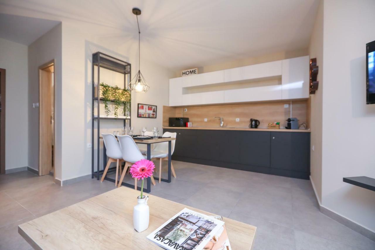 Artemis Apartments Sandanski Bagian luar foto